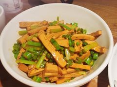 -费大厨辣椒炒肉(吉联MALL店)