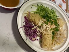 鸡丝凉拌面-川人百味(亿合城店)