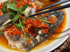 剁椒鱼头(加芝士鱼豆腐)-十二点·辣椒炒肉(南山店)