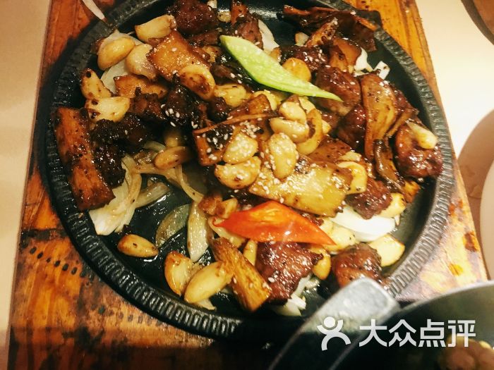 黑椒火焰牛肉粒