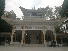 -烈士陵园(地铁站)