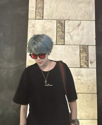 -川和潮人