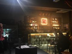 -三两三民谣咖啡清吧