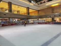 -奥山冰场(奥山世纪城店)