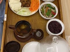 -雪梅月子中心(华侨城店)