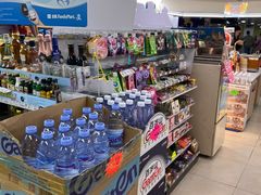 -全家便利店(杭州龙翔桥地铁站店)