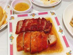 烧味双拼（仅限两样）-东鑫记港式茶餐厅(南京东路店)