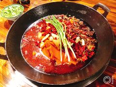 -周幺妹重庆老火锅(银泰城总店)
