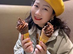 GODIVA黑巧克力冰淇淋-GODIVA(五角场万达广场店)