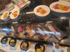 -锦厨国际自助餐厅 · 云端景观 (昆明索菲特大酒店)