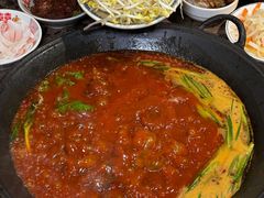 -沸炉重庆老火锅(军事博物馆店)