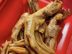 -绝味鸭脖(地铁站一店)