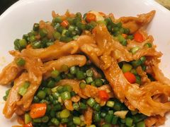 -老湖南湘土菜馆(普阳街店)