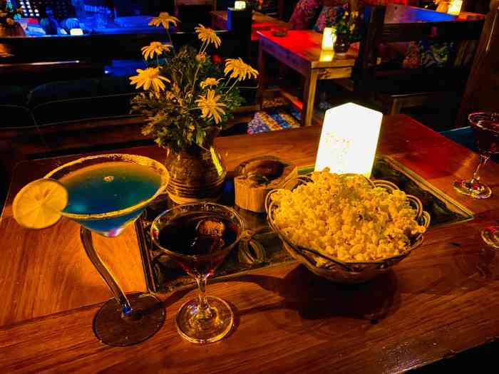 榆城瓦猫酒吧-"来大理之前就想着要体验一下这边的小清吧,.