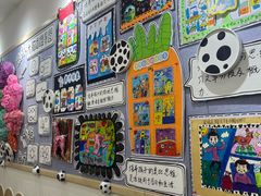 -缤纷鸟美术书法(汉神购物广场校区)