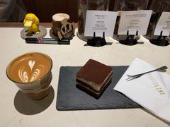 -Punchline Coffee&Roaster(同济大学店)