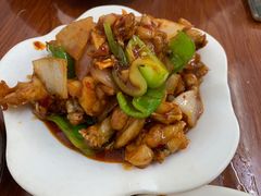 -胡子饮食店