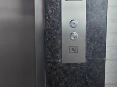 -证大大拇指广场(芳甸路店)