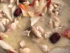 -汉水缘鲜鱼庄(黄雁村店)