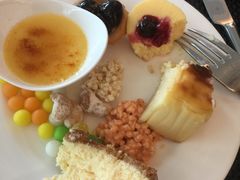-圣丰索菲特·2 On 988 Café 自助餐厅