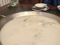 -老来福·非遗酸汤兔(凯旋路店)