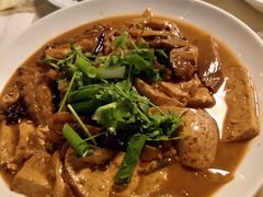 老板鱼炖豆腐-日丰园海肠水饺·老字号大连海鲜(和平广场店)