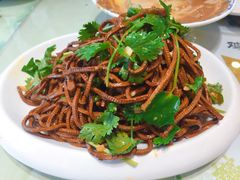 酱香豆腐丝-南来顺饭庄·清真(南菜园店)