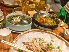 -花溪雨·森林餐厅(石基店)