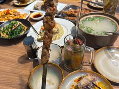 -贯贯吉·清真餐厅(浙江中路店)