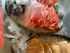 -捞王锅物料理(上海世茂广场店)