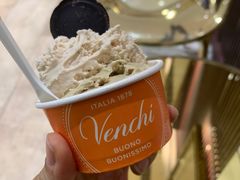 -VENCHI 闻绮(北京国贸商城店)