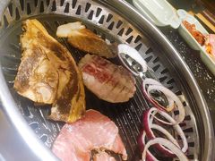 -釜御山海鲜烤肉火锅自助(新城市中心店)
