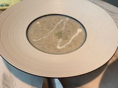 鲜肉蘑菇浓汤-乔泰勒JOETYLER西餐厅(曲江店)