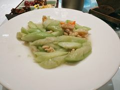 丝瓜桃仁-四世同堂·京菜·烤鸭(双井店)