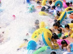 -欢乐水魔方水世界