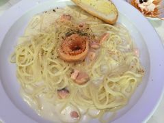 -Nadeje(Plaza Mahkota)