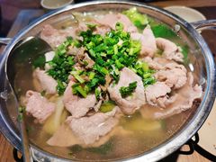 跷脚牛肉小锅-肖四女乐山跷脚牛肉(世博源店)