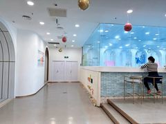 -龙格亲子游泳·水育早教运动中心(绿城店)