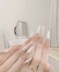 -桃色美甲沙龙