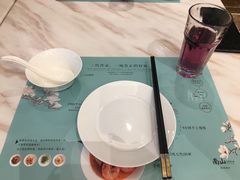 餐具摆设-南山鲜虾面·活鲜小馆·海味大连菜(南山总店)