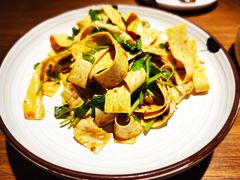 石屏小拌豆皮-云水瑶意境云南菜(柏威年购物中心店)