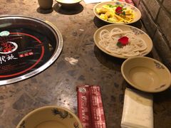 -小龙坎火锅(湖滨银泰in77店)