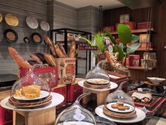 -东方红海鲜百汇(国际大厦店)