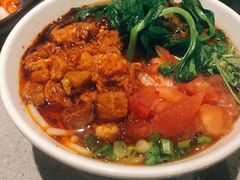 小锅米线-半山腰·云南菜(侨福芳草地店)