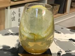 柠檬柚子气泡水-环悦艺术空间(东山口店)