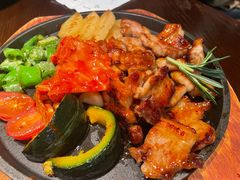 -Fuzzy Bistro 浮几韩餐·茶酒馆
