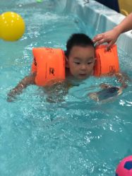 -蓝色海林婴幼儿水育馆(新辰里学清路店)