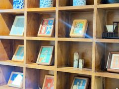 -邊城書店