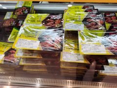 -周黑鸭(北京海淀区新中关店)