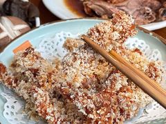 -佬土鹅肠火锅(解放路店)